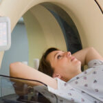 Protocolo rápido de ressonância magnética acelera diagnóstico do câncer de mama