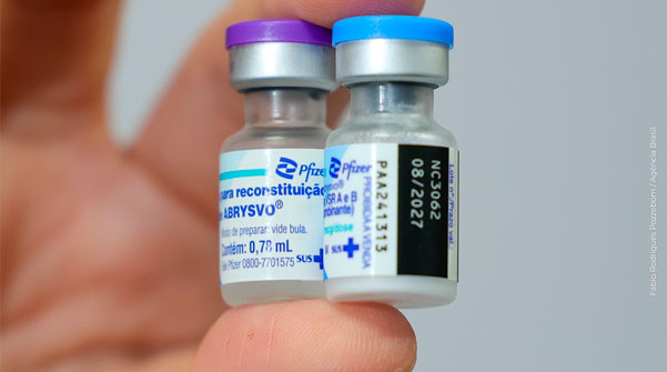 Governo começa a distribuir vacina contra vírus sincicial respiratório