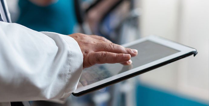 Gestão hospitalar atinge novo patamar com Inteligência Artificial em 2026